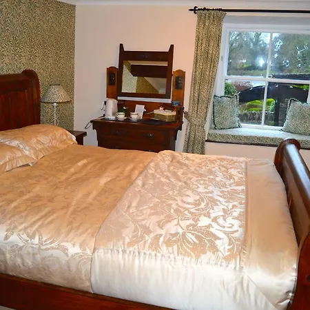 The Old Mill House 4*