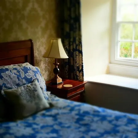 The Old Mill House 4*